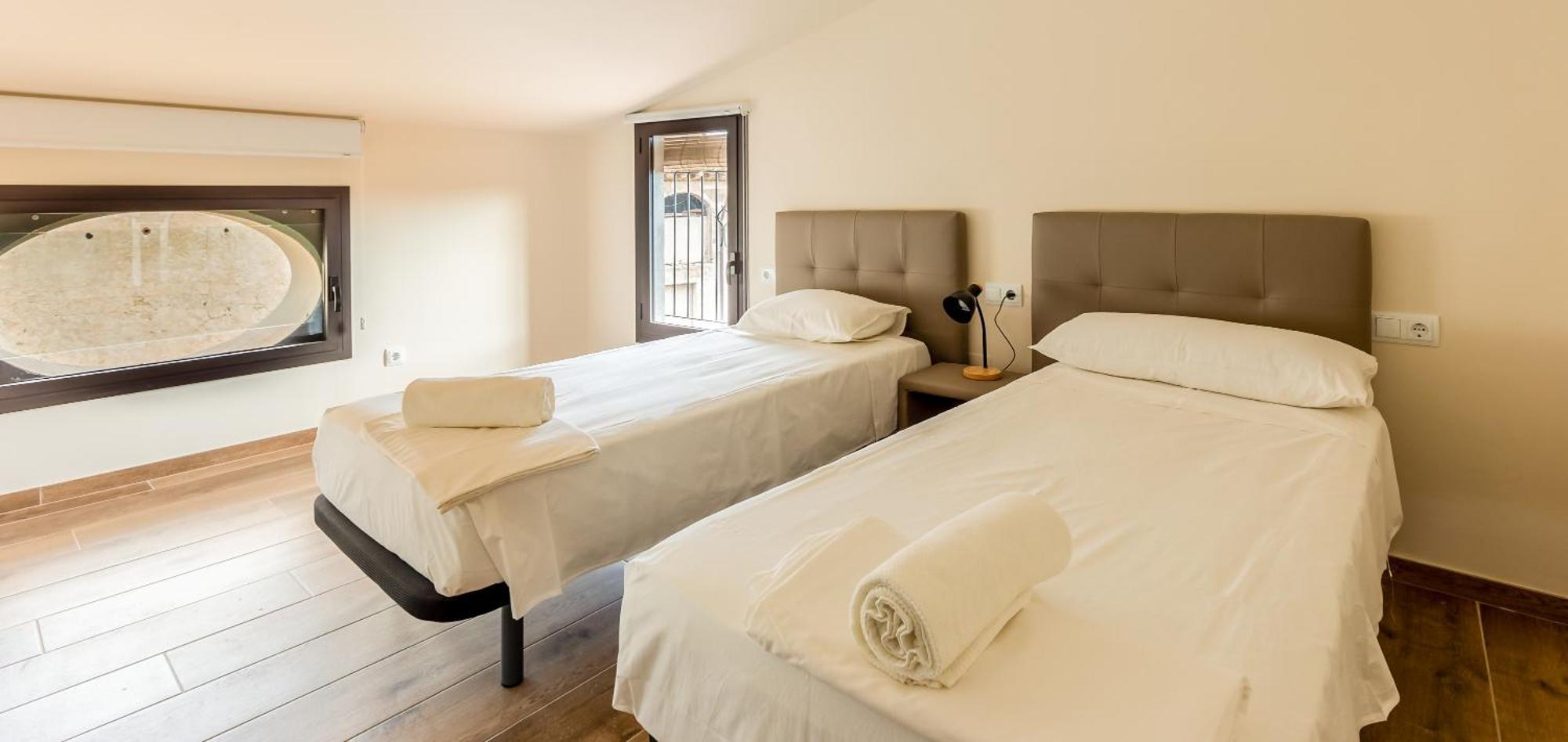Can Cintet 3 Apartamento Con Terraza En Besalu Besalú Exterior foto
