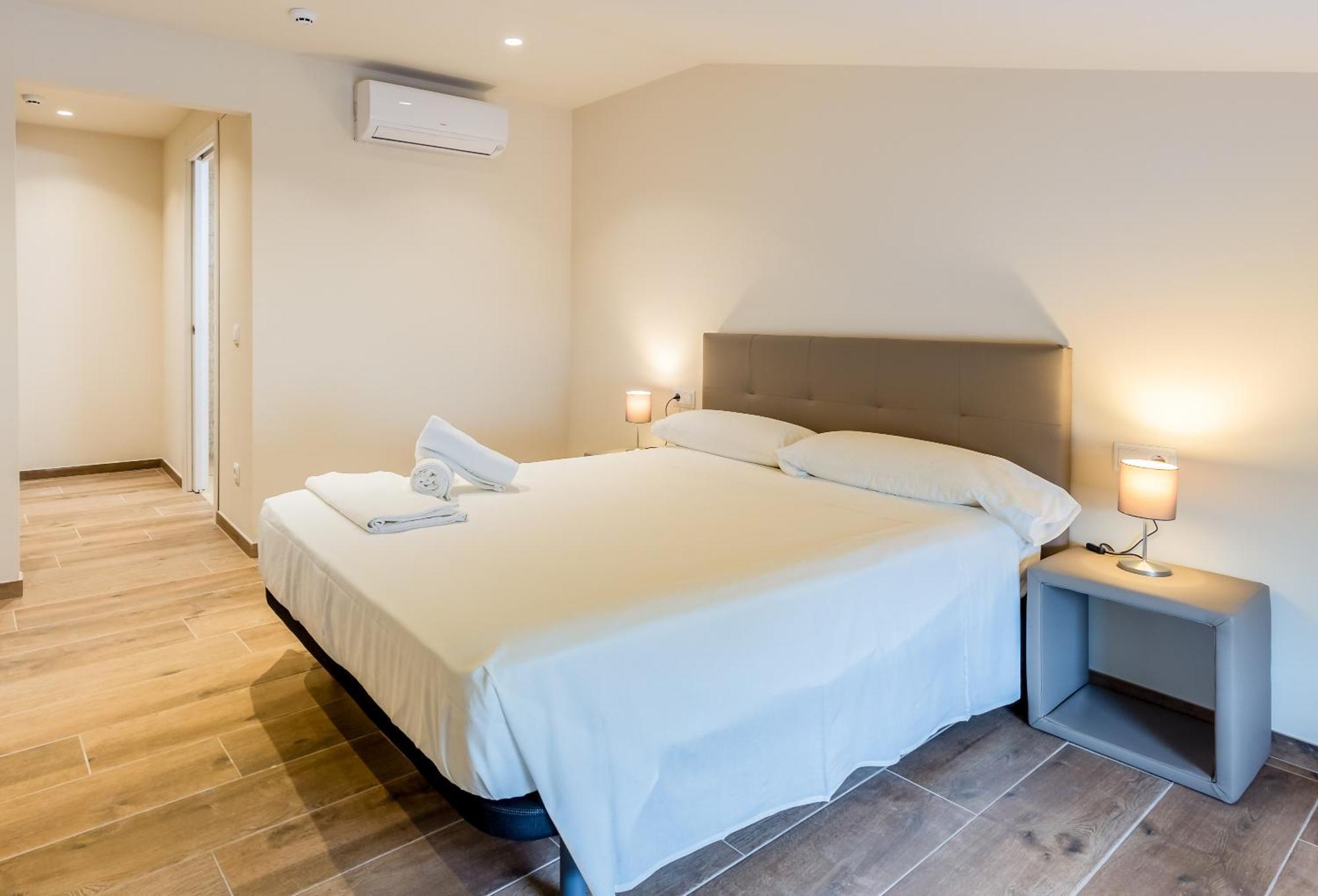 Can Cintet 3 Apartamento Con Terraza En Besalu Besalú Exterior foto