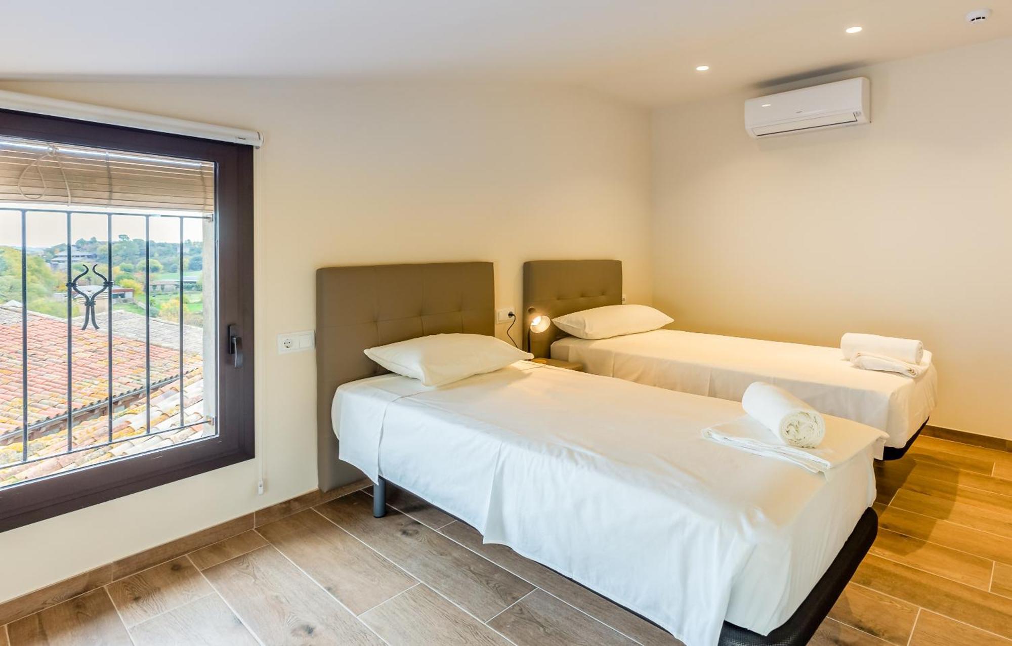 Can Cintet 3 Apartamento Con Terraza En Besalu Besalú Exterior foto