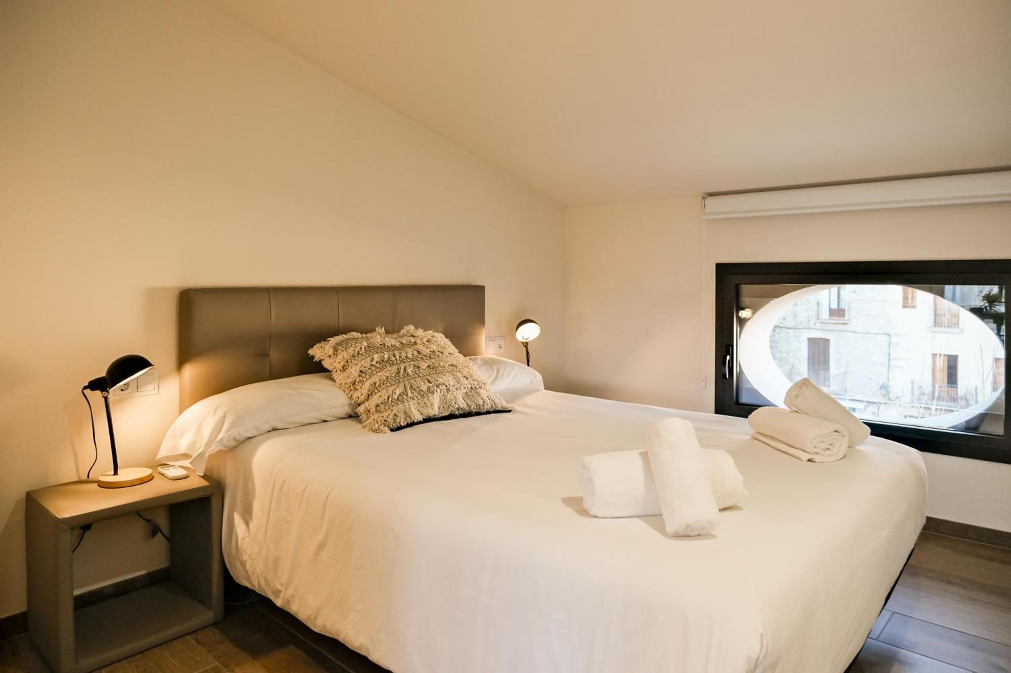 Can Cintet 3 Apartamento Con Terraza En Besalu Besalú Exterior foto